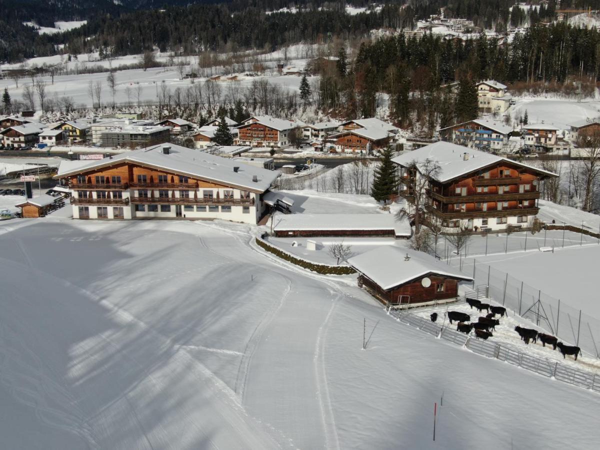 Der Waldhof Hotel Шефау ам Вилден Кайзер Екстериор снимка