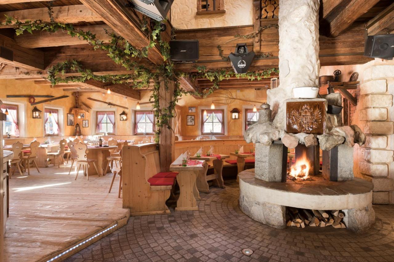 Der Waldhof Hotel Шефау ам Вилден Кайзер Екстериор снимка